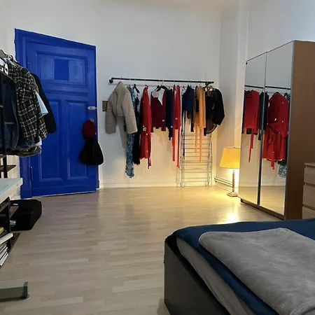 Homestay Urban Oasis In Berlin